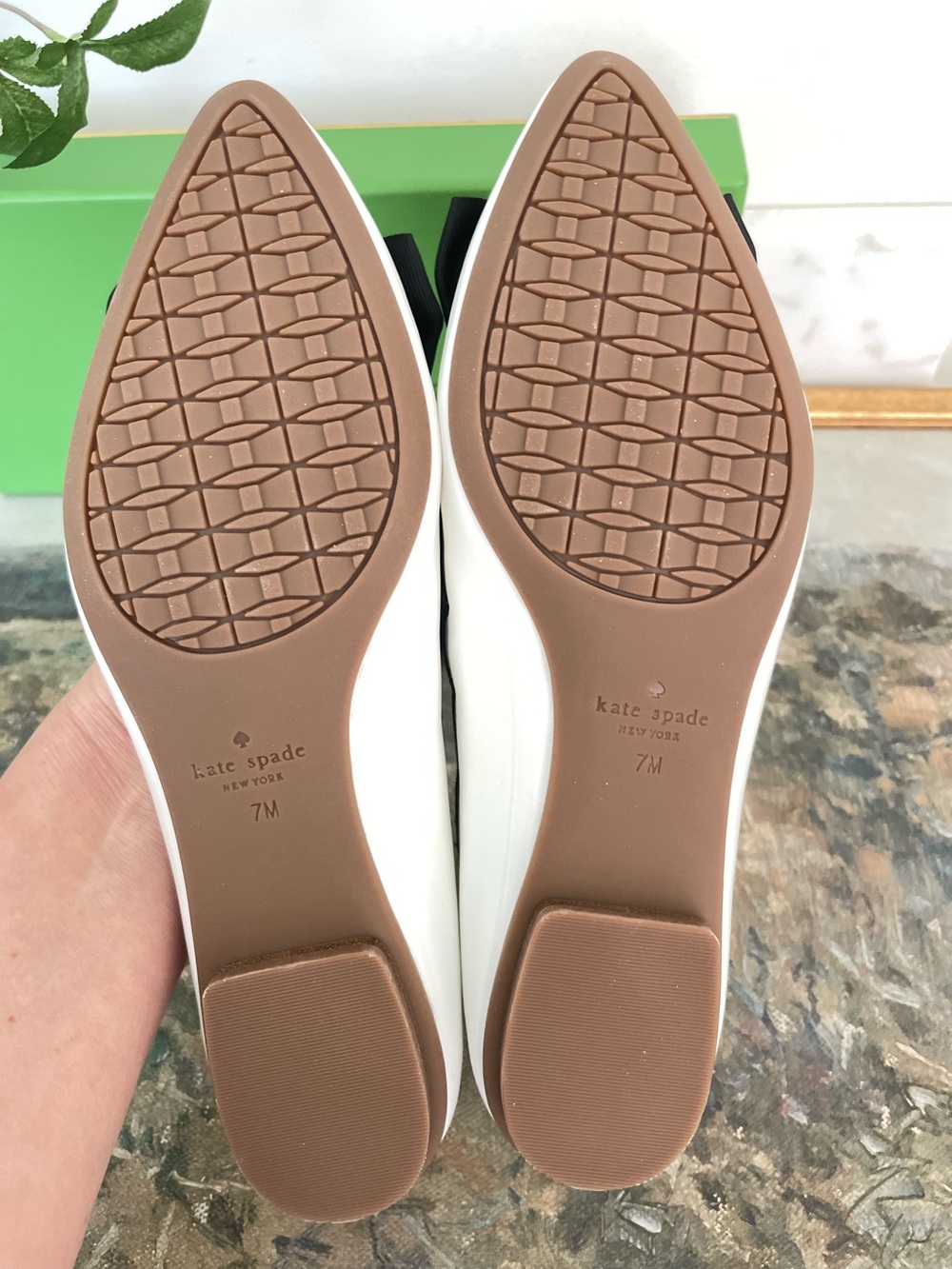 Kate Spade NY Nanette Ballet Flats White Black Patent Leather Scalloped Bow - Picture 7 of 13